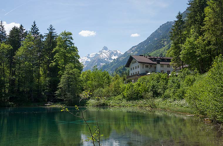 Kontakt "elements" Oberstdorf · Hotel · Christlessee